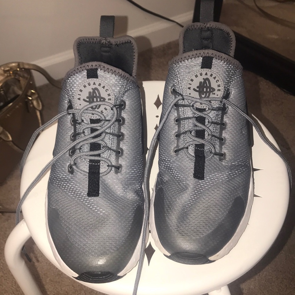 Grey Nike Huaraches 8.5
